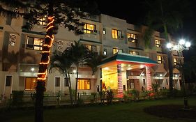 Hotel Ravikiran Alibaug  3*